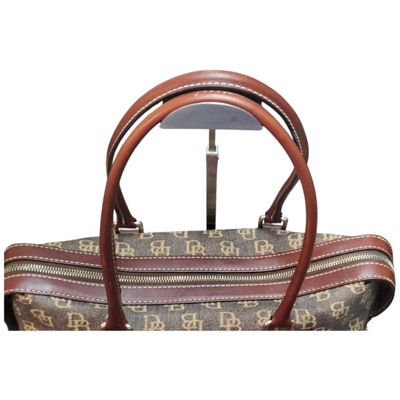 Dooney & Bourke Shoulder Bag - Picture 4 of 16